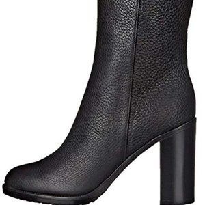 Aquatalia Beryl Thumbled Calf Black 8